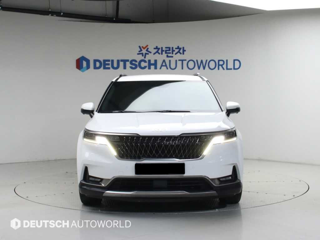 Kia Carnival — photo 03