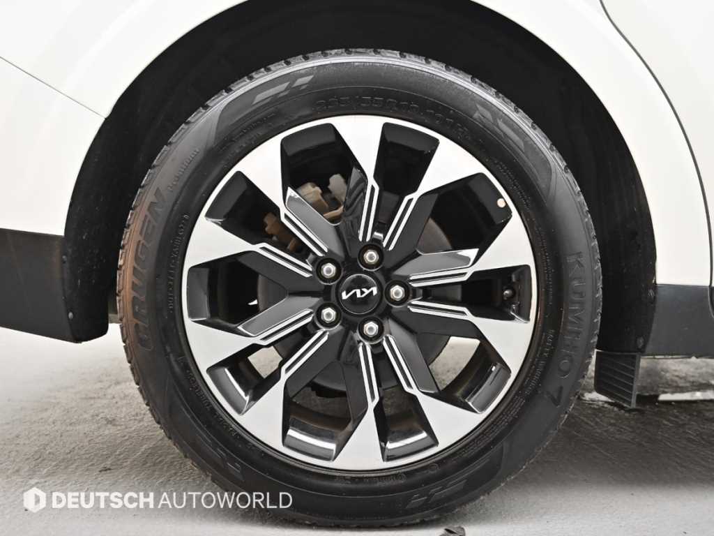 Kia Carnival — photo 05