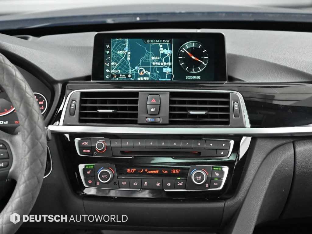BMW Gran Turismo — photo 14