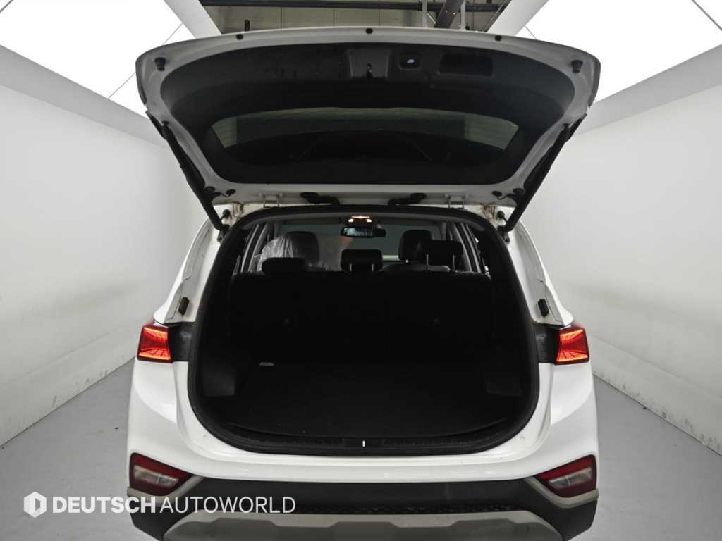 Hyundai Santafe — photo 19