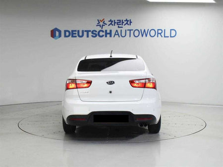 Kia pride — photo 04