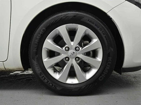 Kia pride — photo 05