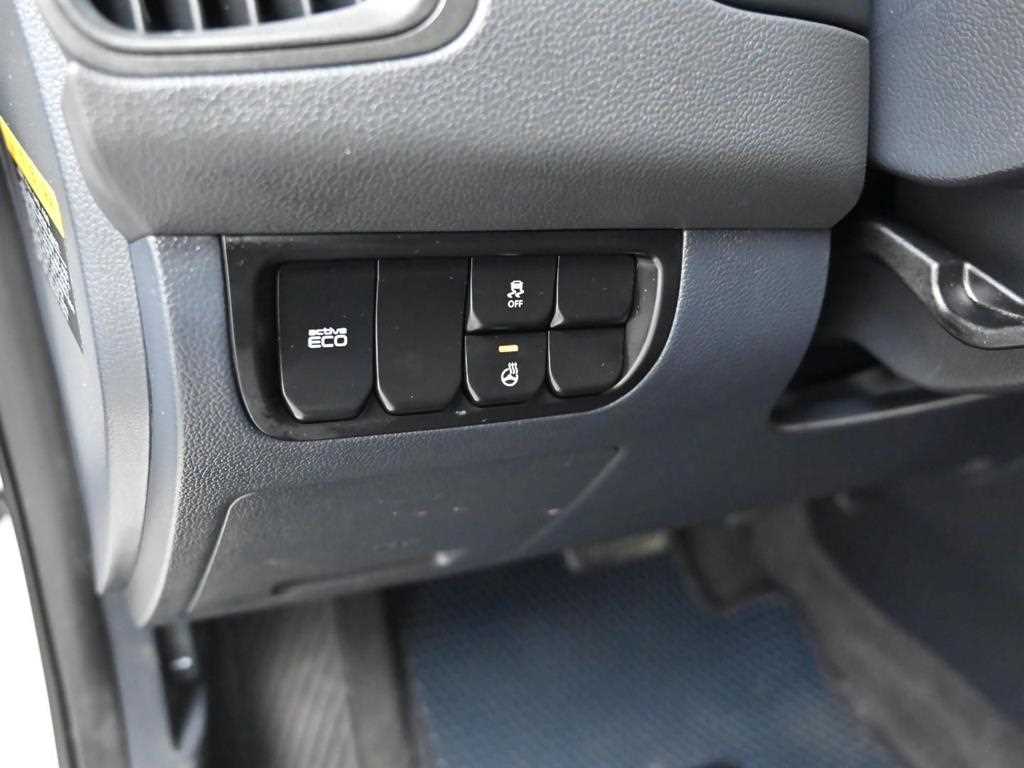 Kia pride — photo 16