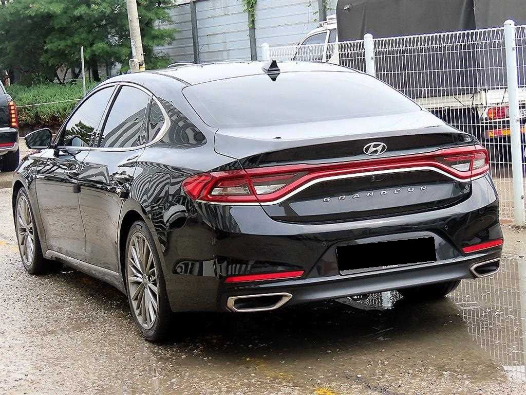 Hyundai Grandeur — photo 03