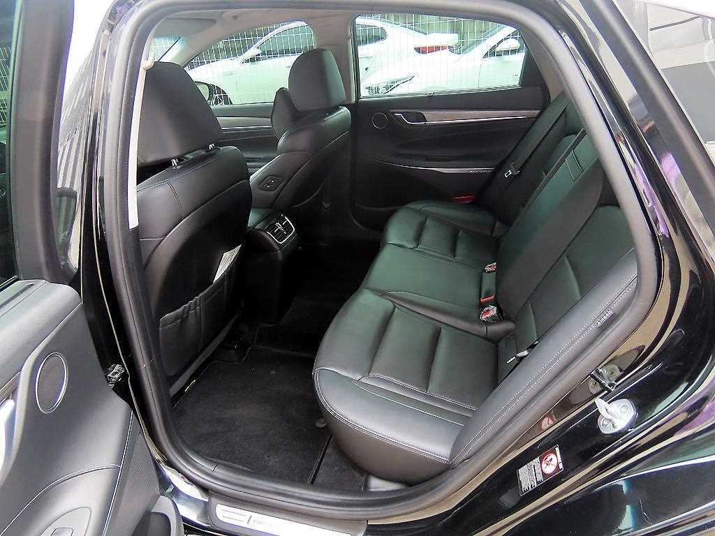 Hyundai Grandeur — photo 06