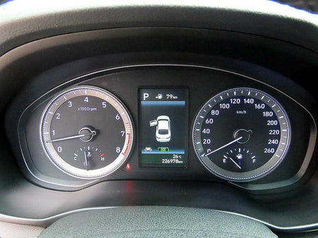 Hyundai Grandeur — photo 09