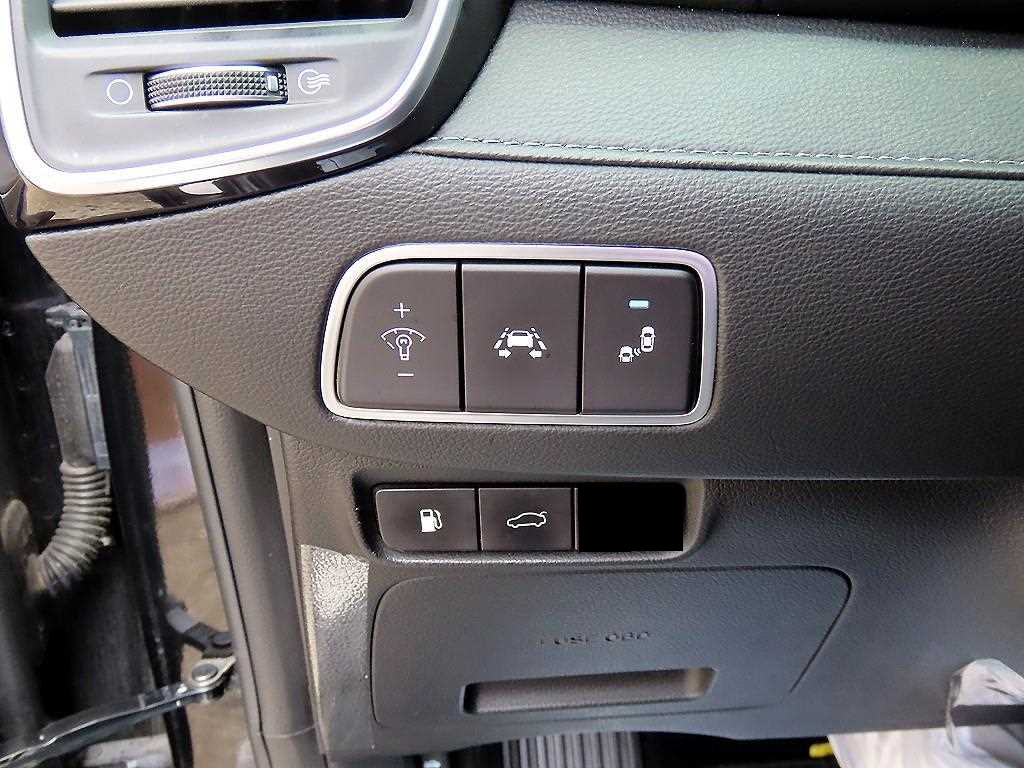 Hyundai Grandeur — photo 12