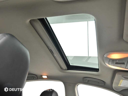 Infiniti M — photo 18