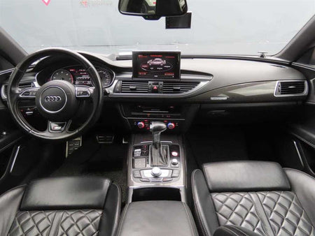 Audi S7 — photo 08