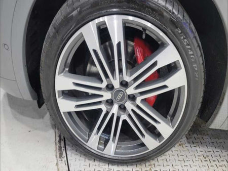 Audi SQ5 — photo 14