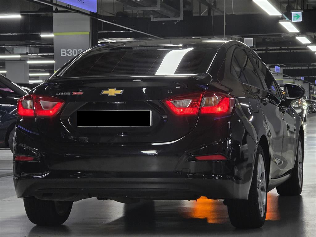 CHEVROLET Cruze — photo 02