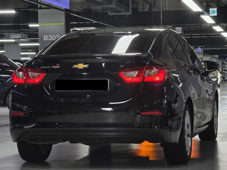 CHEVROLET Cruze — photo 02