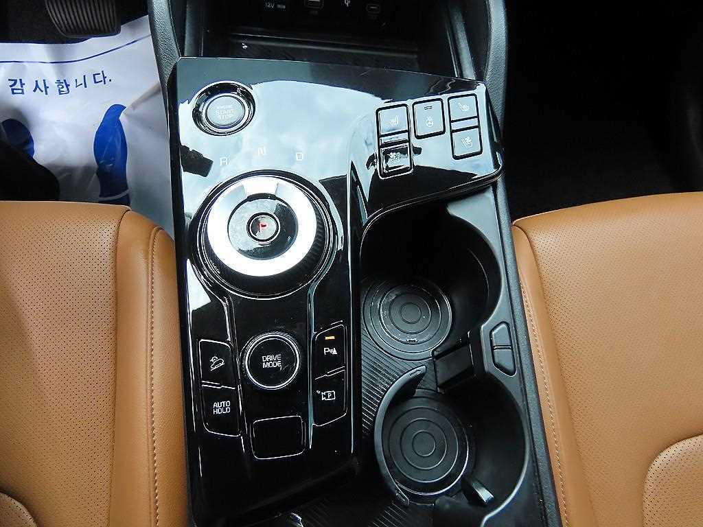 Kia Sportage — photo 10