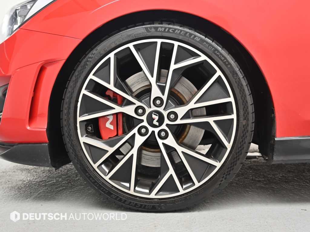 Hyundai Veloster — photo 05
