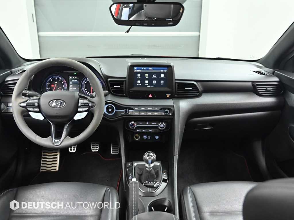 Hyundai Veloster — photo 07