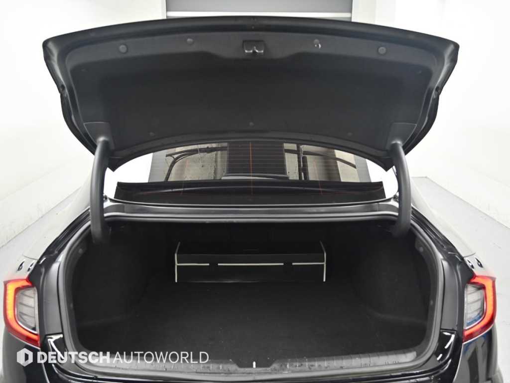Hyundai Sonata — photo 19
