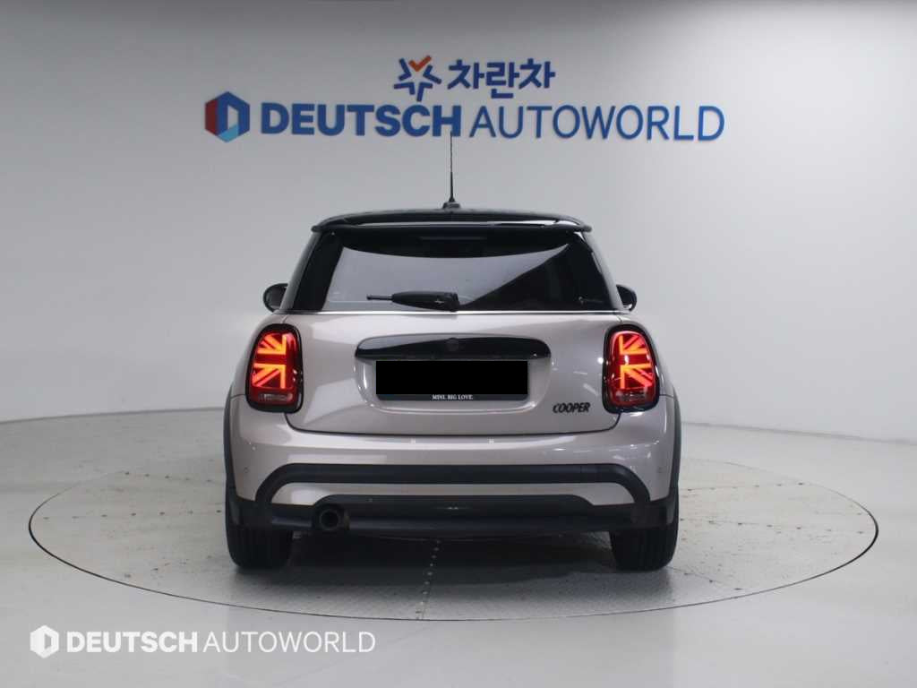 Mini Cooper — photo 04