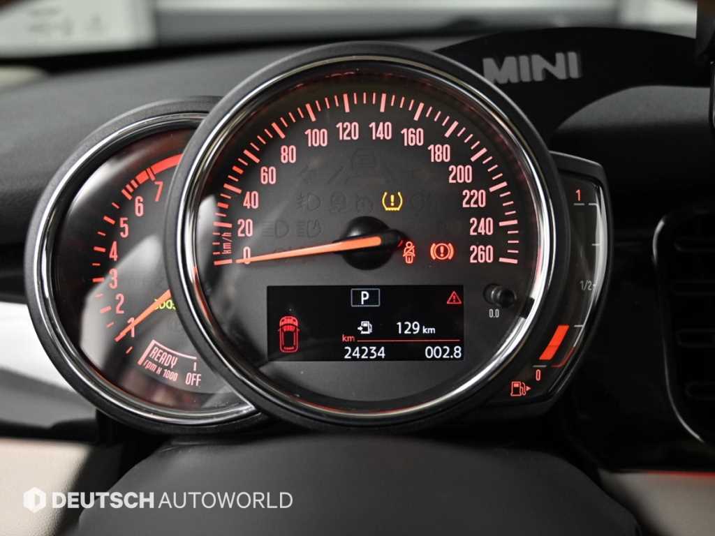 Mini Cooper — photo 08