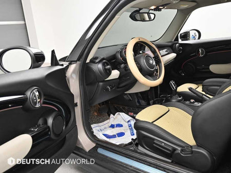 Mini Cooper — photo 11