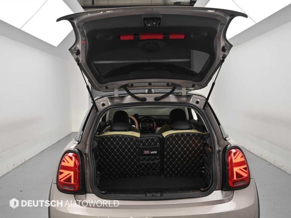 Mini Cooper — photo 19