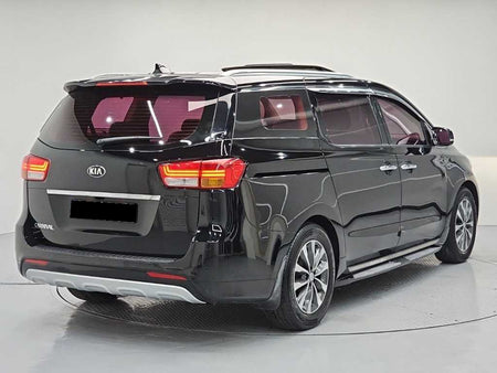 Kia Carnival — photo 04