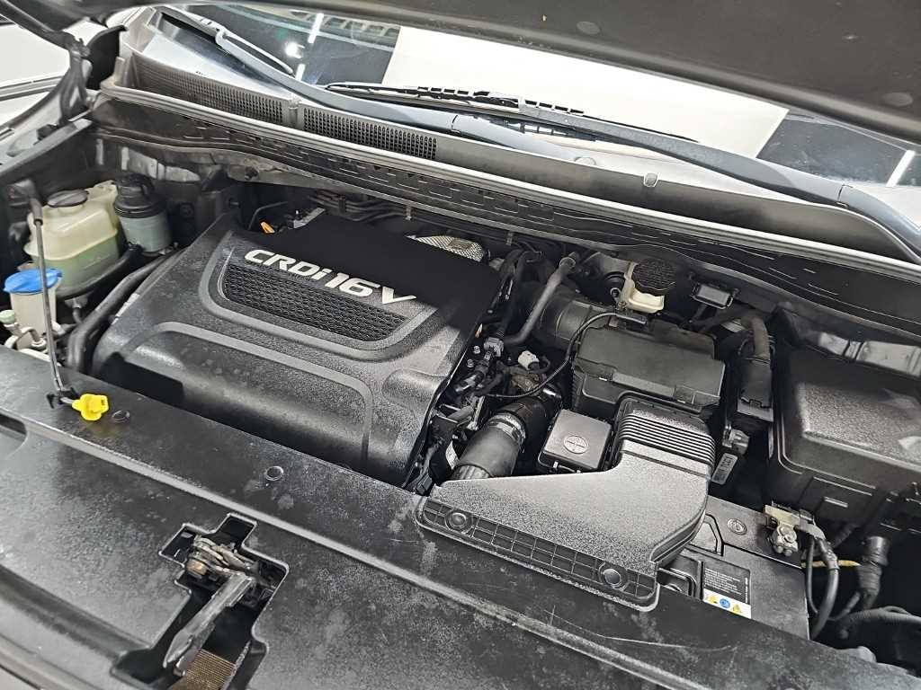 Kia Carnival — photo 05