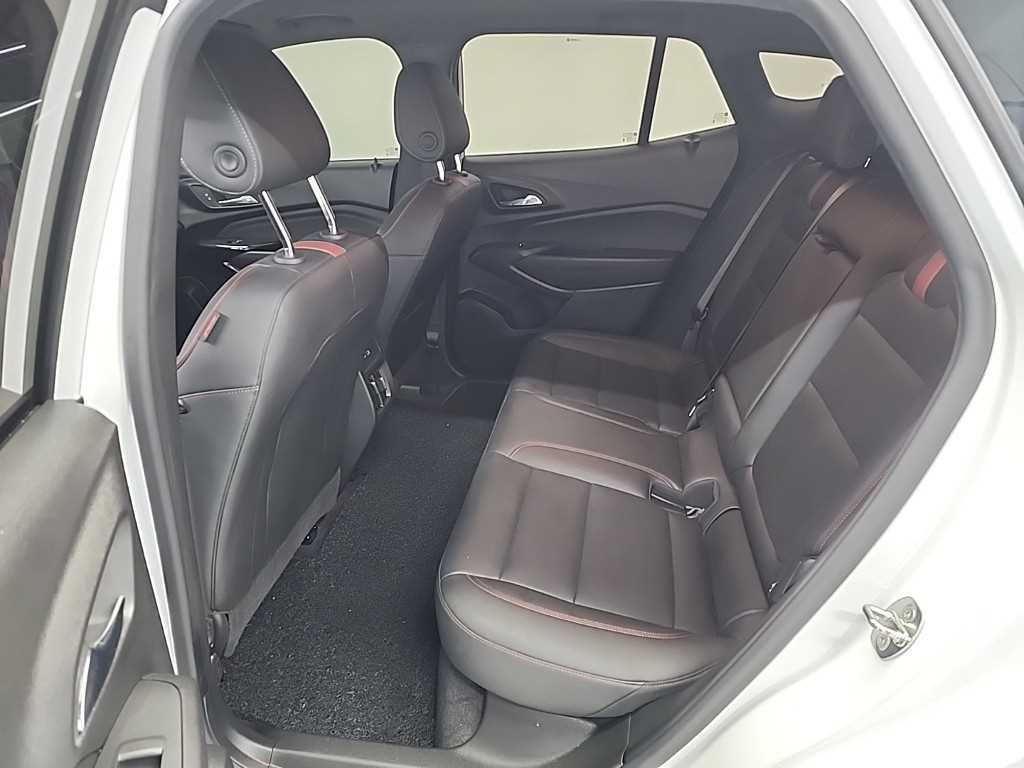 CHEVROLET Trax — photo 12