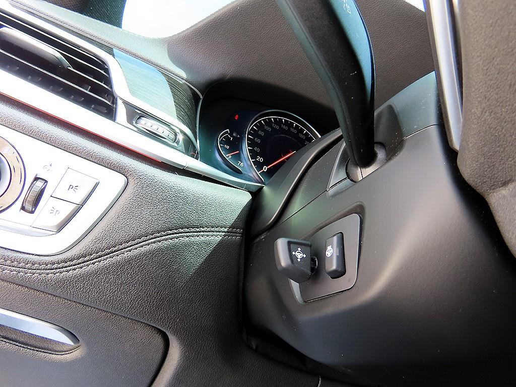 BMW 7-Series — photo 13