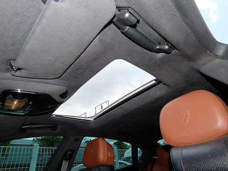 Maserati Quattroporte — photo 18