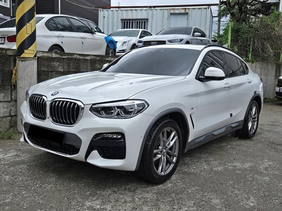 BMW X4 — photo 02