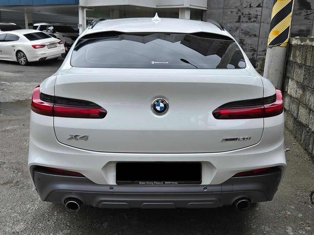 BMW X4 — photo 04