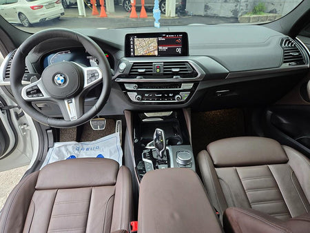 BMW X4 — photo 09