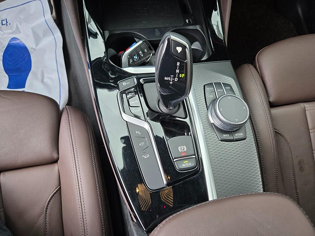 BMW X4 — photo 11