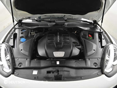 Porsche Cayenne — photo 06