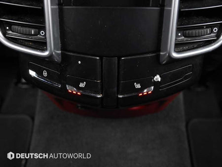 Porsche Cayenne — photo 16