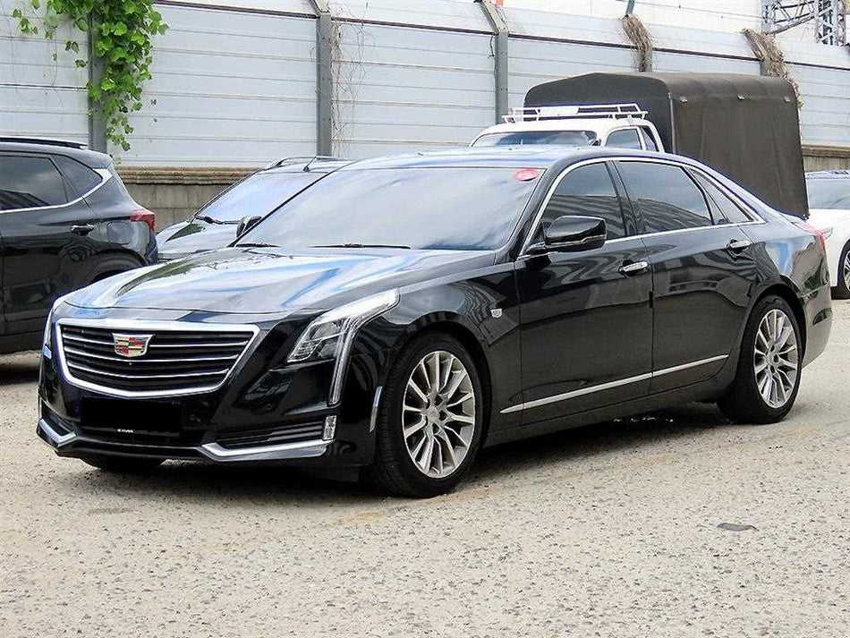 Cadillac CT6 — photo 02