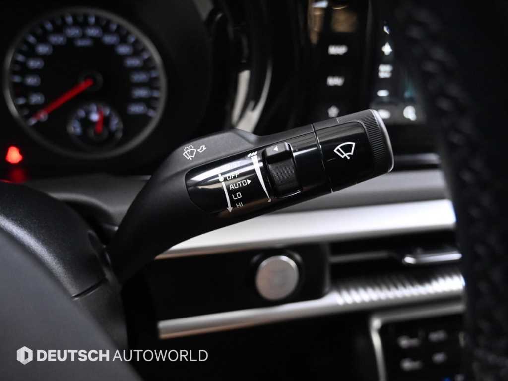 Kia K5 — photo 16