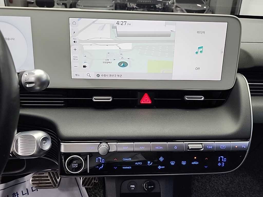 Hyundai Ioniq5 — photo 10