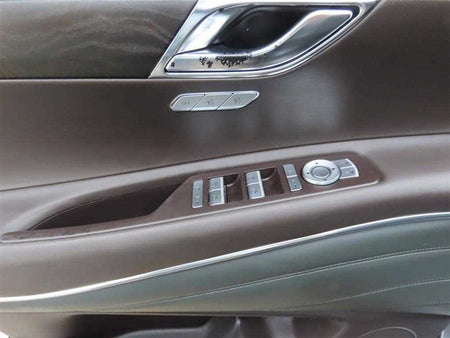 Genesis GV80 — photo 07