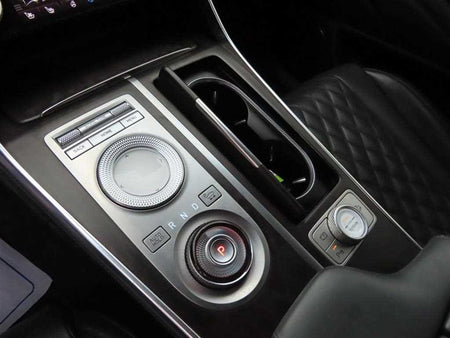 Genesis GV80 — photo 15