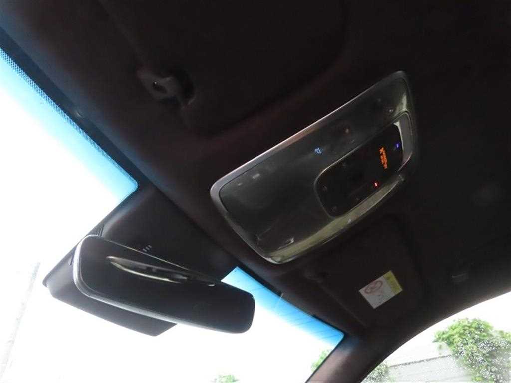 Genesis GV80 — photo 16