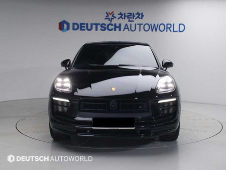 Porsche Macan — photo 03