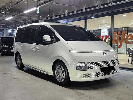 Hyundai Staria — photo 01