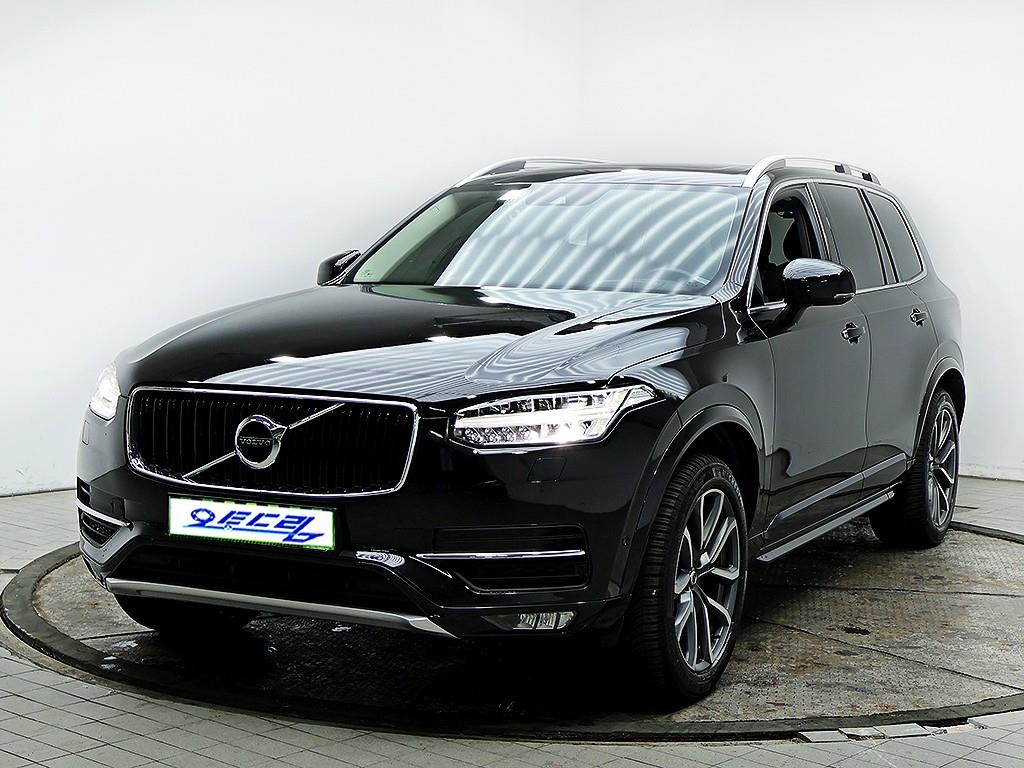 Volvo XC90 — photo 02
