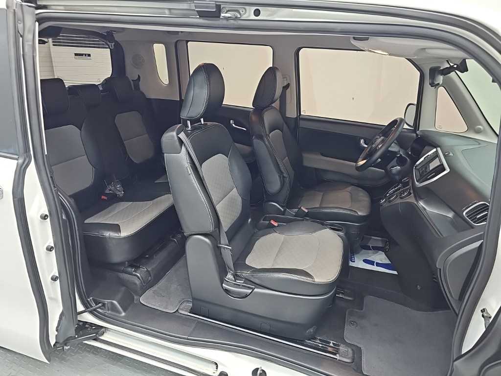 Kia RAY — photo 19