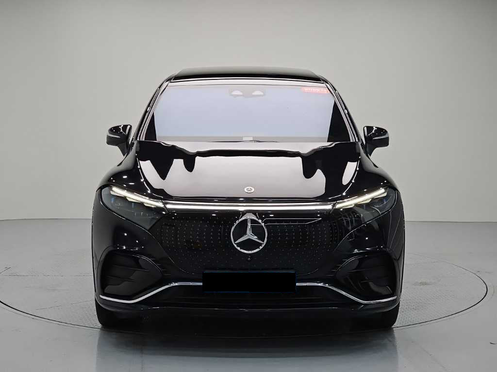 Mercedes-Benz EQS — photo 02