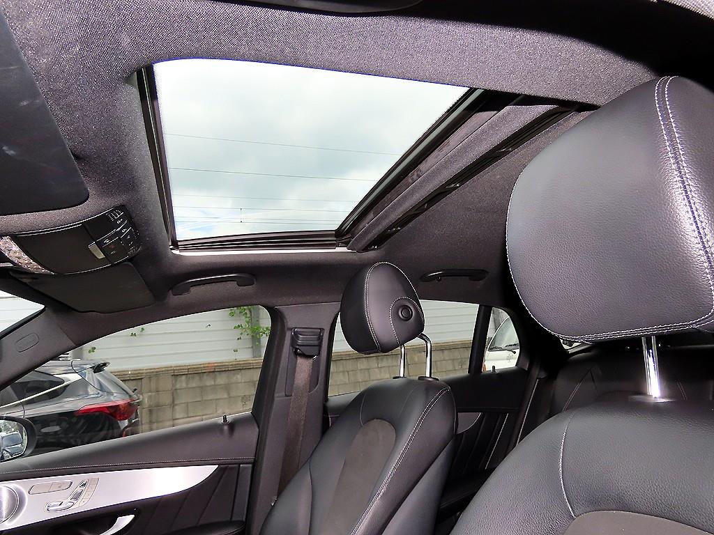 Mercedes-Benz GLC-Class — photo 15