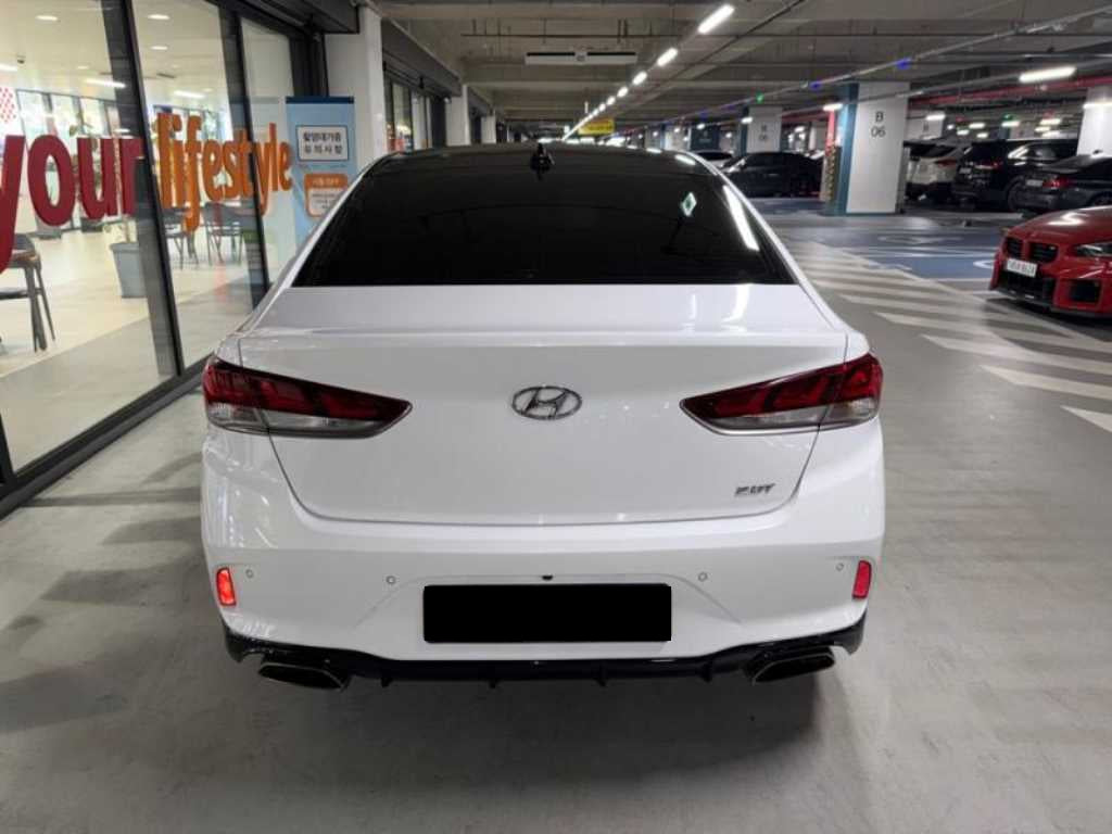 Hyundai Sonata — photo 05