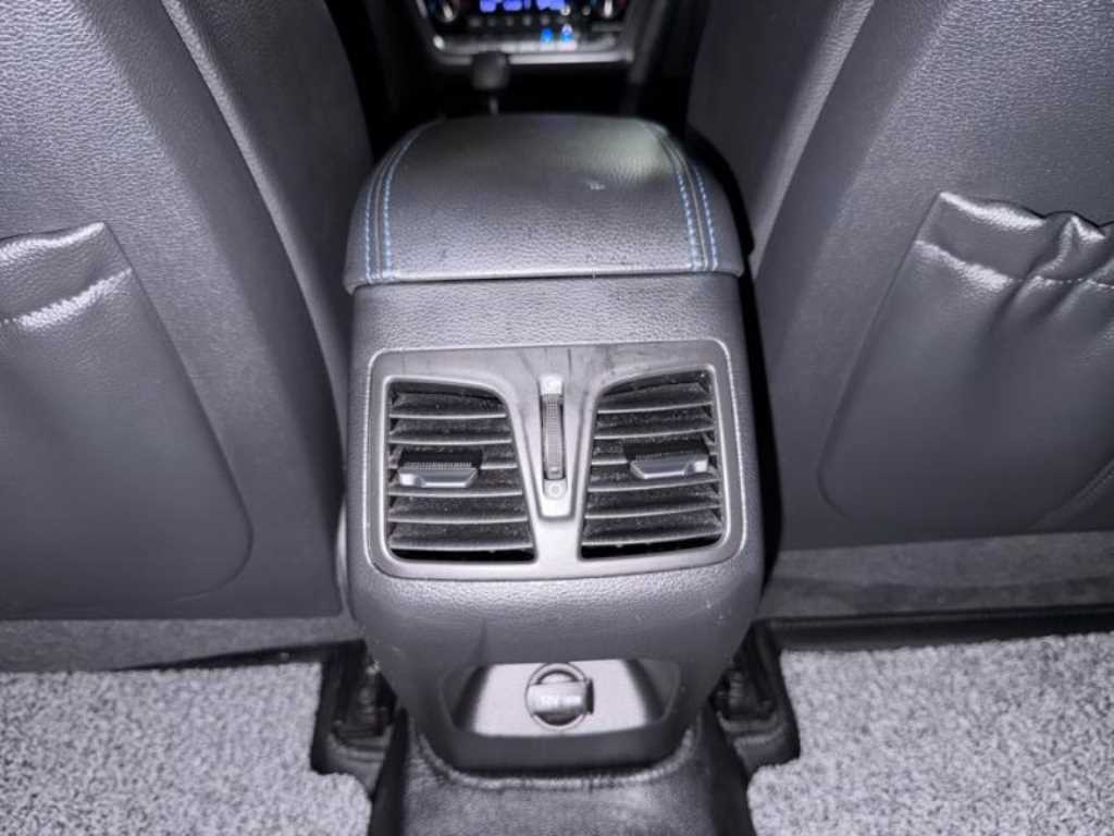 Hyundai Sonata — photo 16