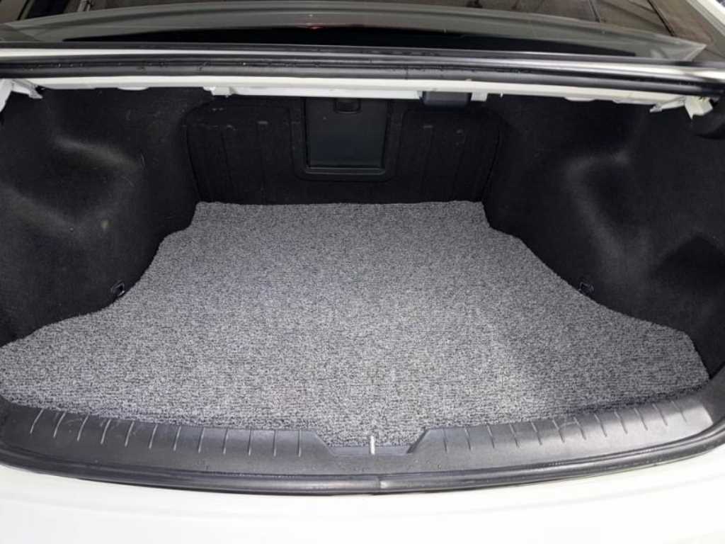 Hyundai Sonata — photo 18